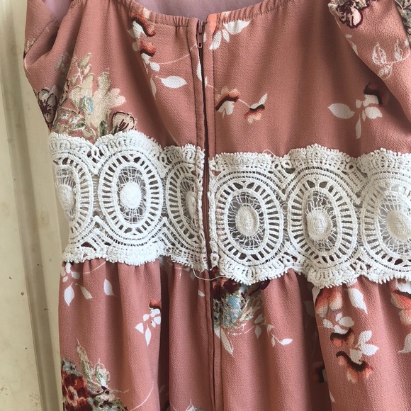 boho romper🌝 - Picture 3 of 4